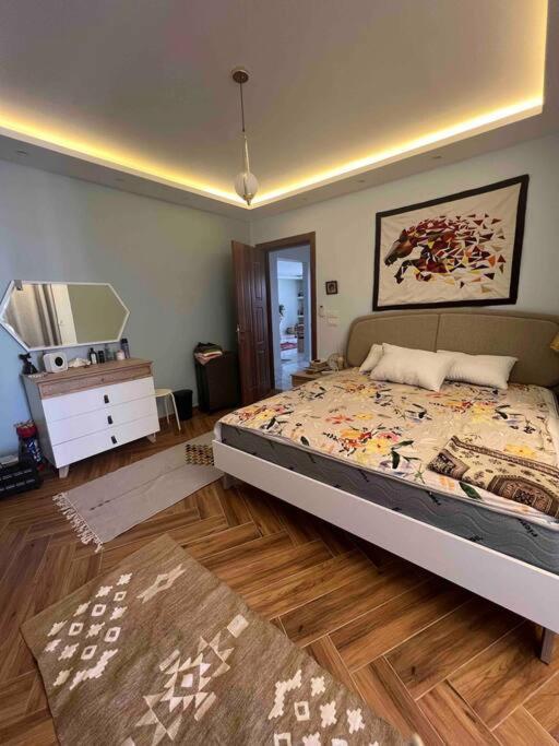 Newly Refurbished Flat,Marble Floors.Central Kairo Exteriör bild